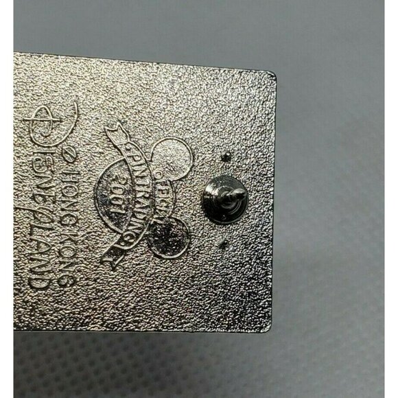 Authentic 2007 Hong Kong Disney Mickey Mouse Thumbs Up Enamel Pin – Vintage - Picture 9 of 12